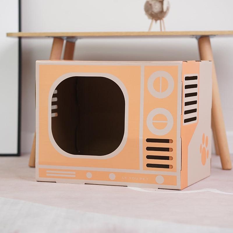 The Ultimate Cat Entertainment Center: Radio Cat Scratcher With Integrated Cat Litter