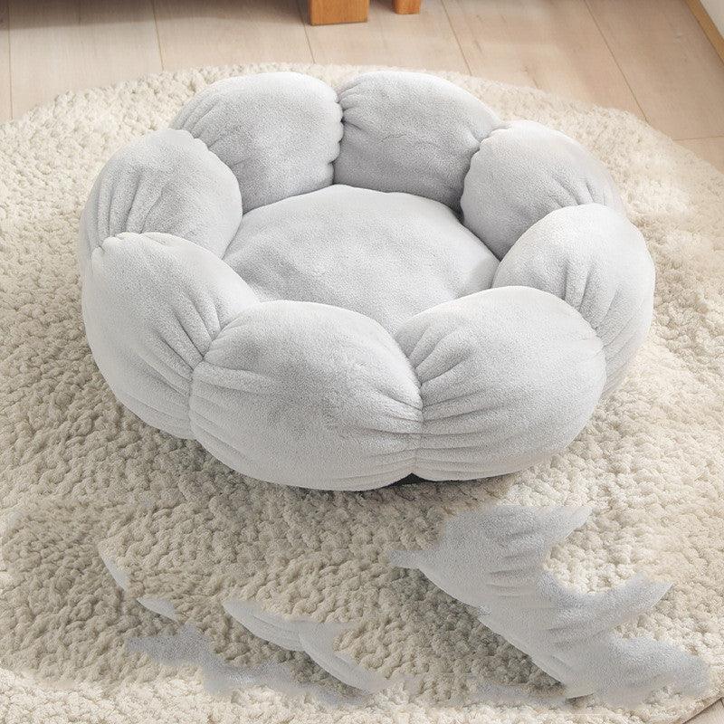 Floral Haven Pet Bed - Luxurious Flower-Shaped Blanket For Dogs And Cats