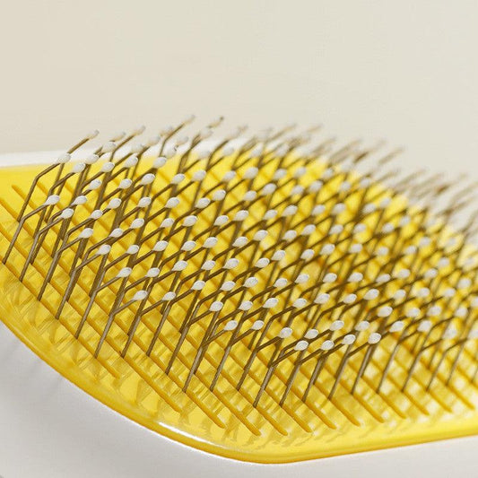 The Fur-Friendly Pet Grooming Pro - The Ultimate Cat And Dog Comb