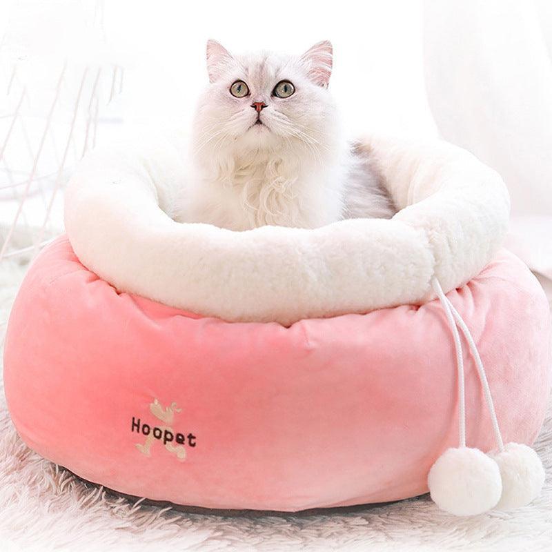 Cozy Kitty Winter Hideaway